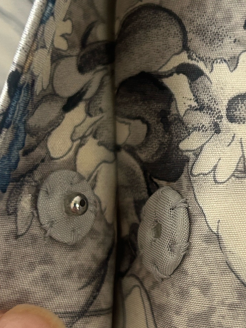 Dana Buchman Floral Jacquard Trench Coat in Light Gray and Blue - Picture 4 of 14